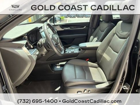 Certified 2024 Cadillac XT5 Premium Luxury w/ Technology Package AWD/4WD image 15