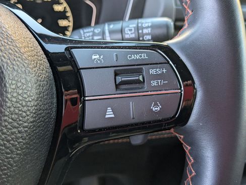 Used 2025 Honda Pilot TrailSport image 20