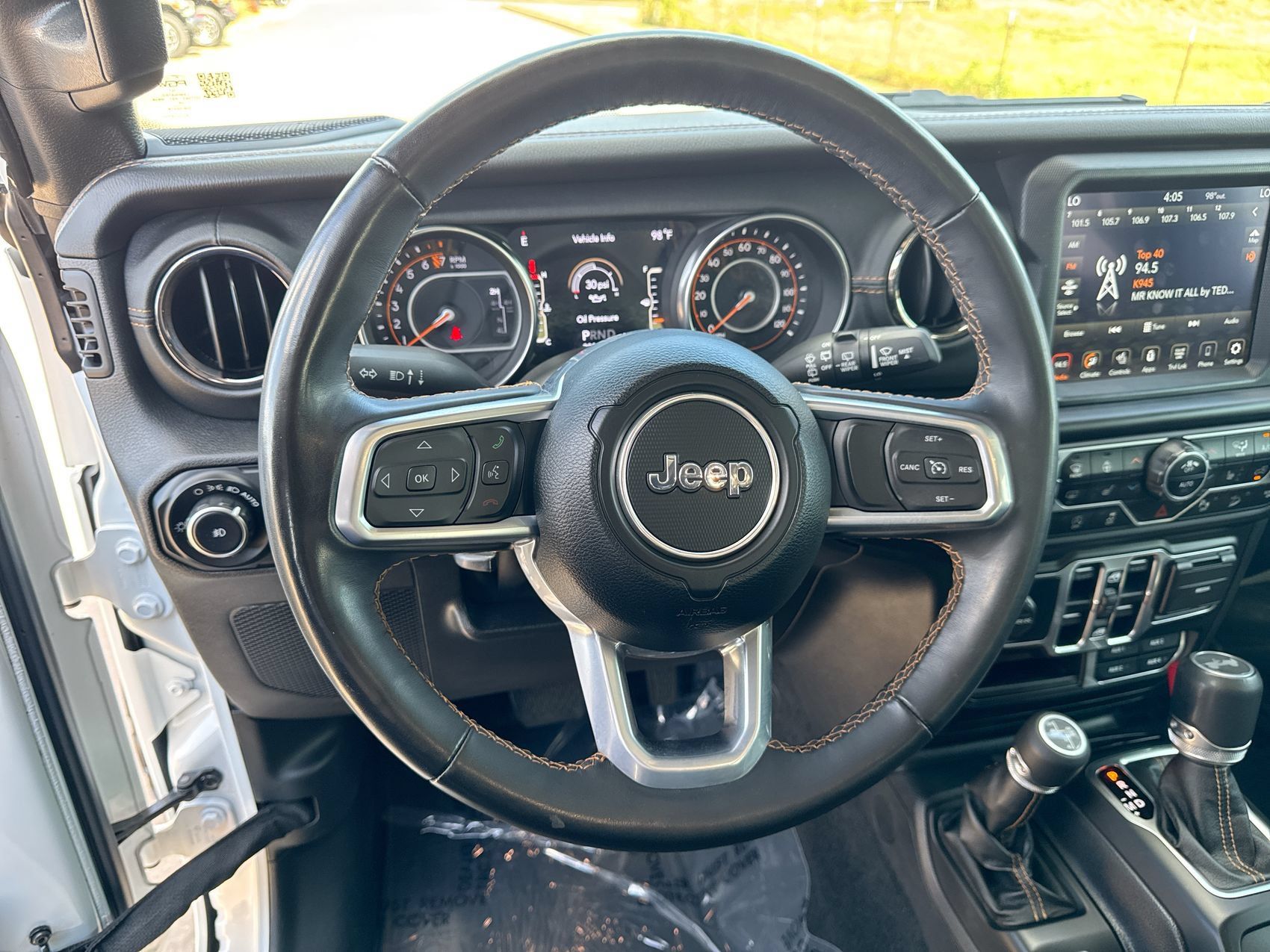 Used 2021 Jeep Wrangler Unlimited Sahara AWD/4WD image 14