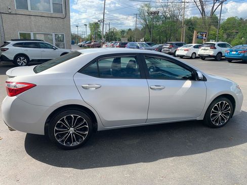 Used 2015 Toyota Corolla S image 5