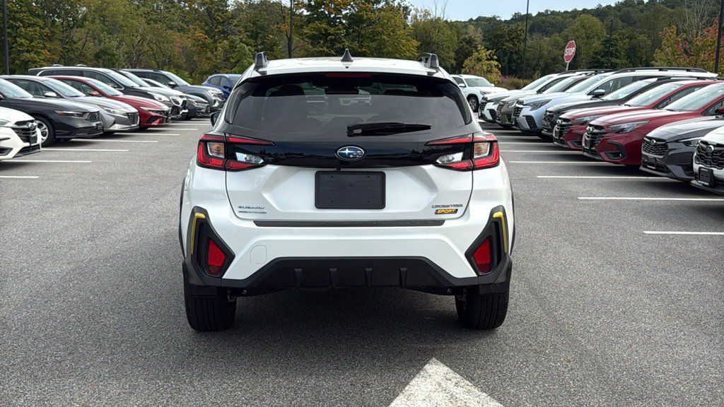 Used 2025 Subaru Crosstrek 2.5i Sport AWD/4WD image 5