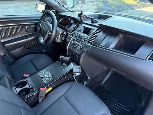 Used 2019 Ford Taurus Police Interceptor AWD image 27