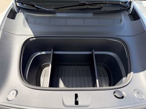 Used 2026 Tesla Model Y 2WD image 7