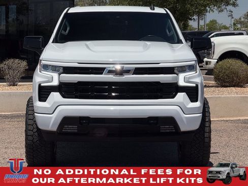 Used 2023 Chevrolet Silverado 1500 RST AWD/4WD image 2