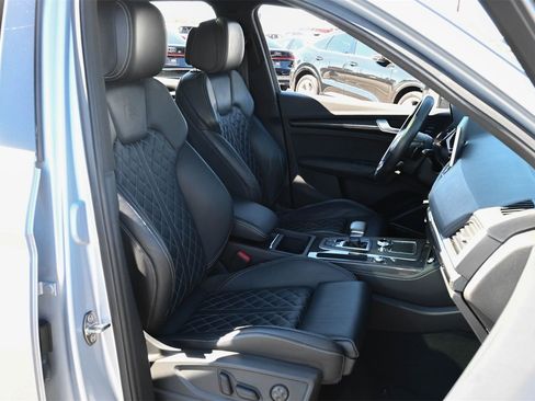 Used 2019 Audi SQ5 Premium Plus w/ Premium Plus Package image 23