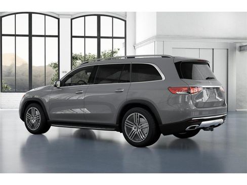 New 2026 Mercedes-Benz GLS 450 4MATIC image 30