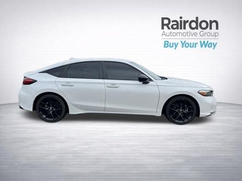 Used 2025 Honda Civic Sport image 8