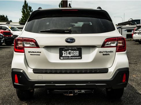 Used 2018 Subaru Outback 3.6R Touring w/ Protection Package #1 AWD/4WD image 12