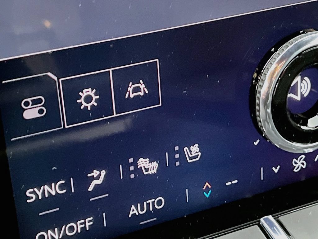 New 2026 GMC Terrain AT4 w/ Convenience Package III AWD/4WD image 18