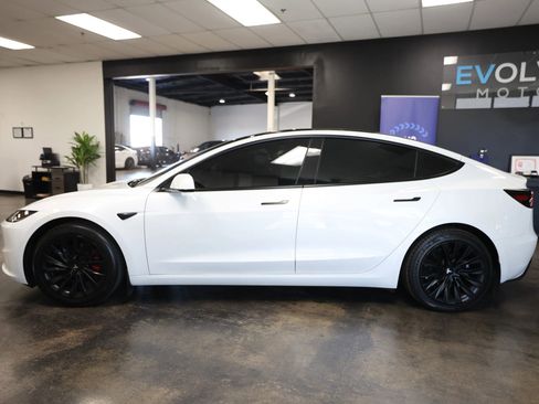 Used 2024 Tesla Model 3 Standard Range image 8