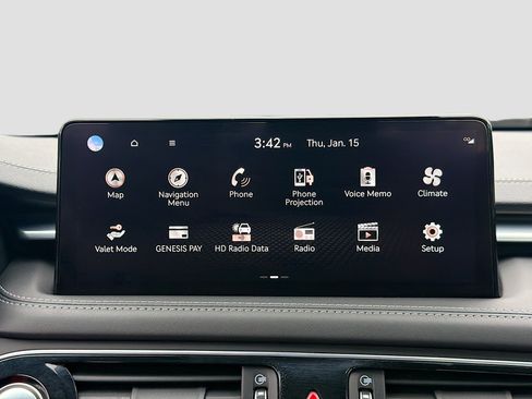 Used 2023 Genesis G70 2.0T image 29