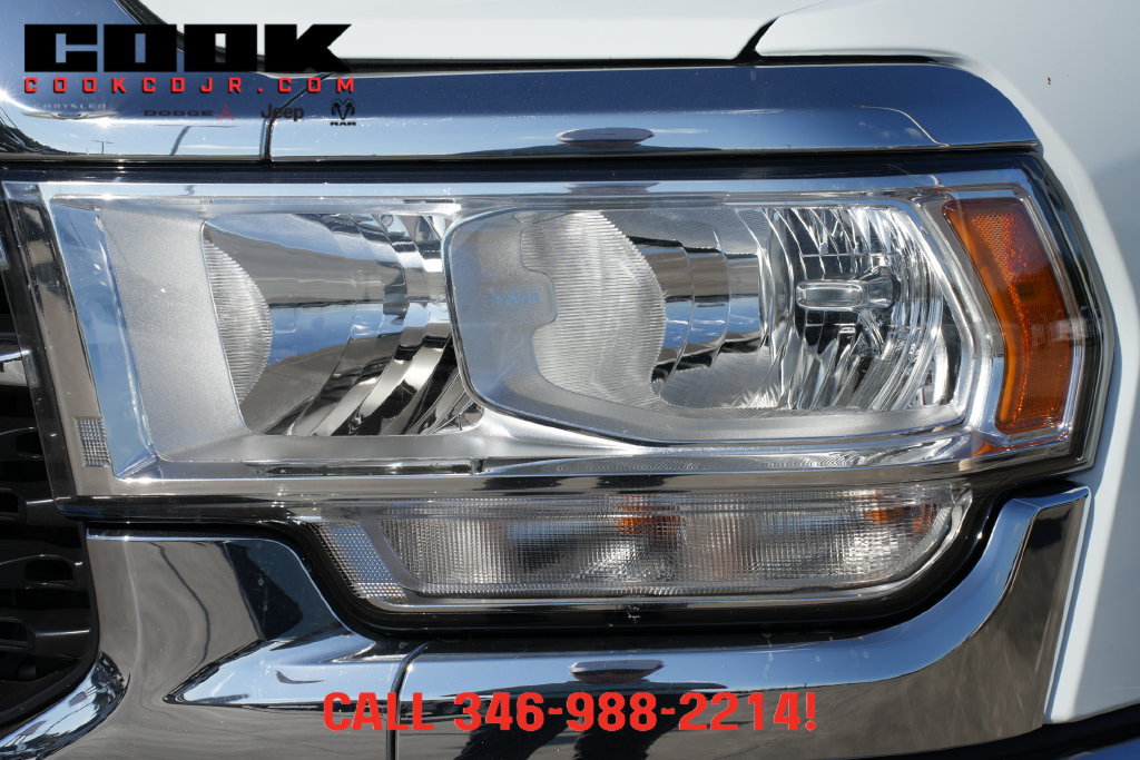 Used 2024 RAM 2500 Big Horn AWD/4WD image 28