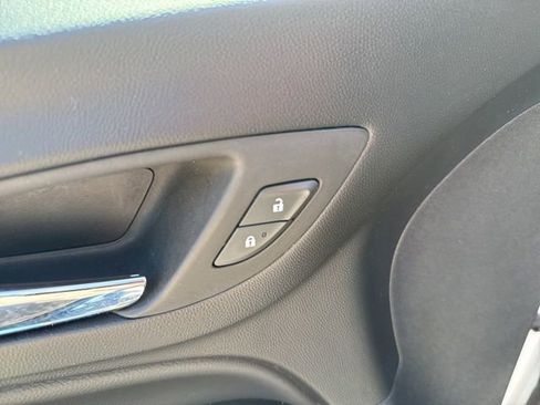 Used 2024 Chevrolet Equinox LT AWD/4WD image 11