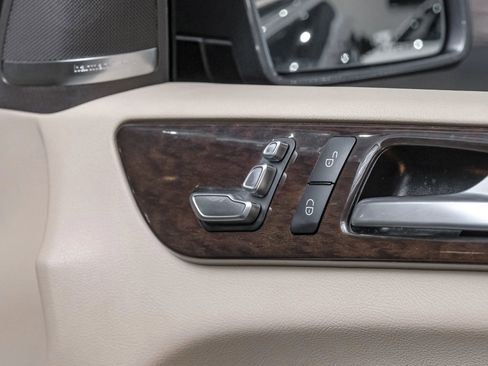 Used 2018 Mercedes-Benz GLE 350 image 40