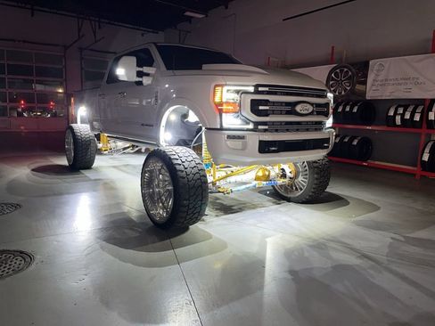 Used 2021 Ford F250 Platinum w/ Tremor Off-Road Package image 2