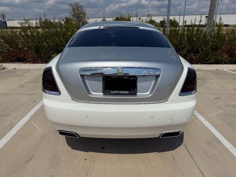 Used 2016 Rolls-Royce Wraith image 8