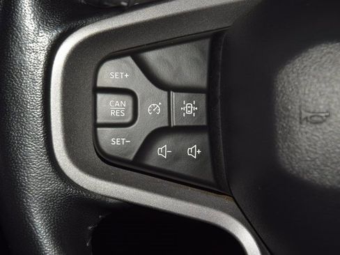 Used 2023 Ford Bronco Wildtrak image 40