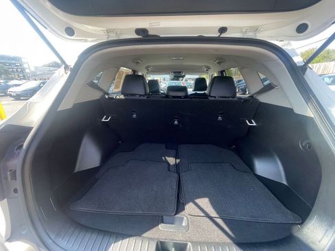 Used 2025 Kia Seltos S image 30