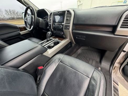 Used 2016 Ford F150 Lariat image 30