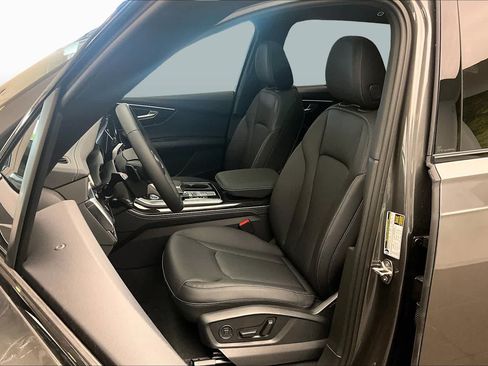 New 2026 Audi Q7 3.0T Premium Plus AWD/4WD image 9