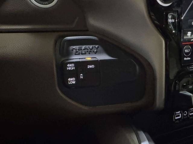 Used 2020 RAM 2500 Laramie AWD/4WD image 45