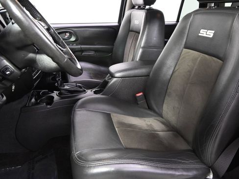 Used 2007 Chevrolet TrailBlazer SS image 13