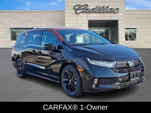 Used 2024 Honda Odyssey Sport image 2