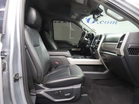Used 2021 Ford F250 Lariat w/ Lariat Value Package AWD/4WD image 24