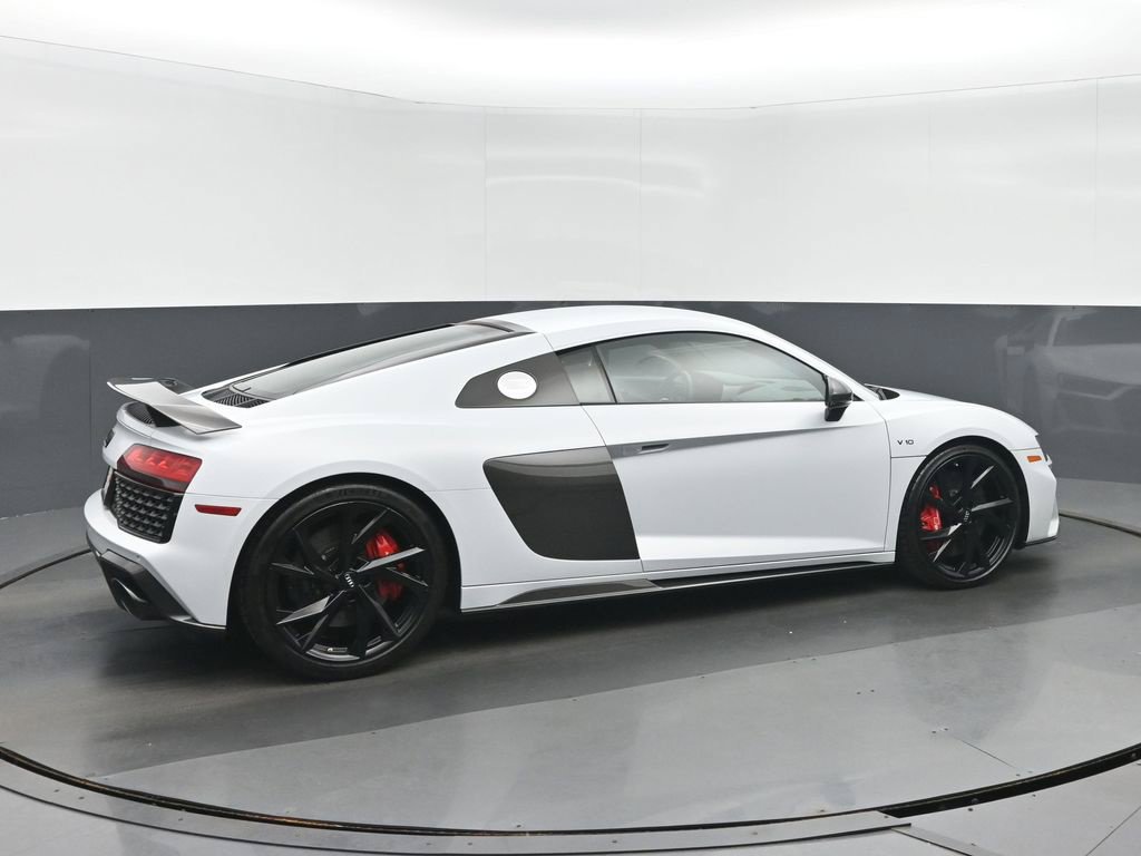 Used 2022 Audi R8 V10 performance AWD/4WD image 3