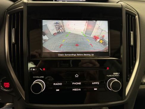 Used 2021 Subaru Forester Premium image 11