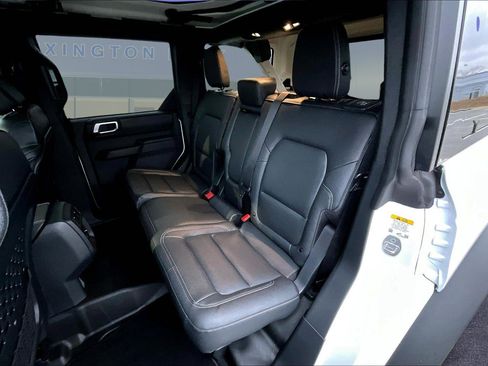 New 2025 Ford Bronco Badlands AWD/4WD image 10