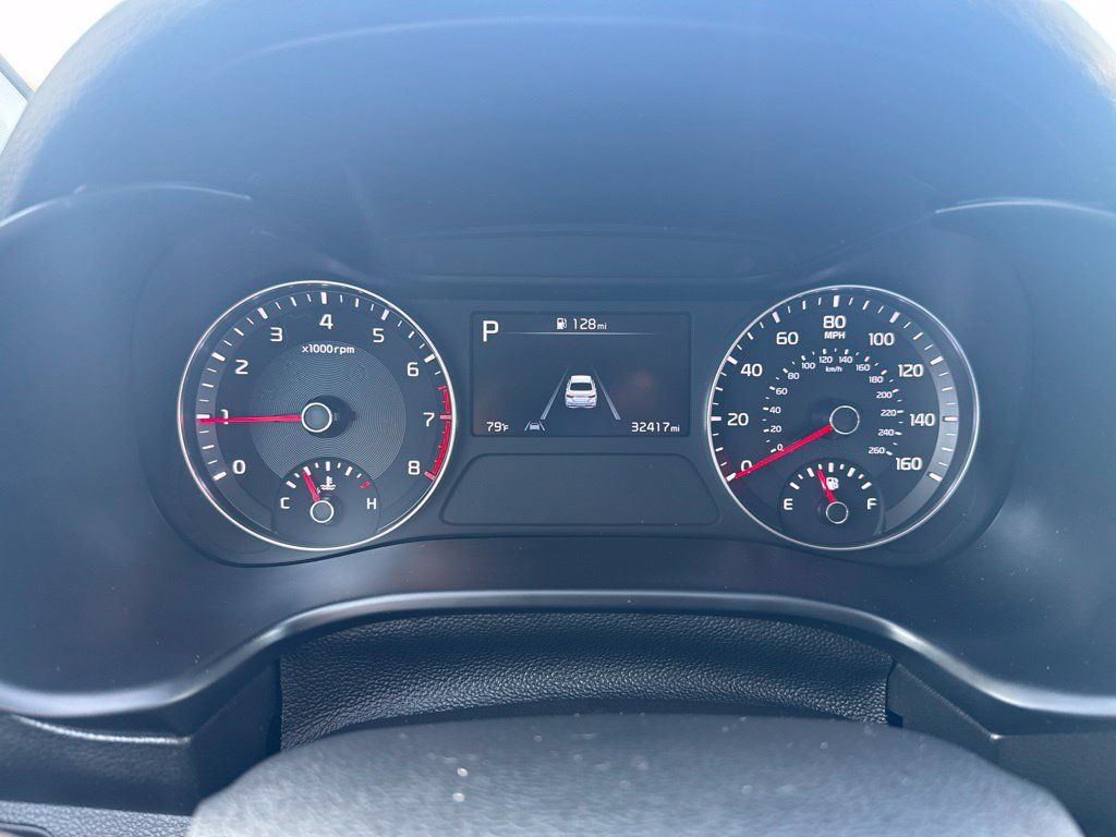Used 2023 Kia Forte LXS w/ LXS Technology Package FWD image 12