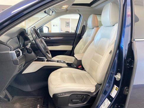 Used 2019 MAZDA CX-5 Grand Touring w/ GT Premium Package AWD/4WD image 16