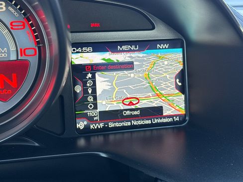 Used 2022 Ferrari 812 GTS image 19