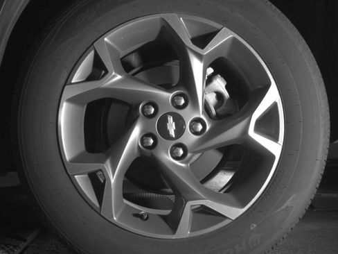 Used 2025 Chevrolet Trax LT FWD image 14