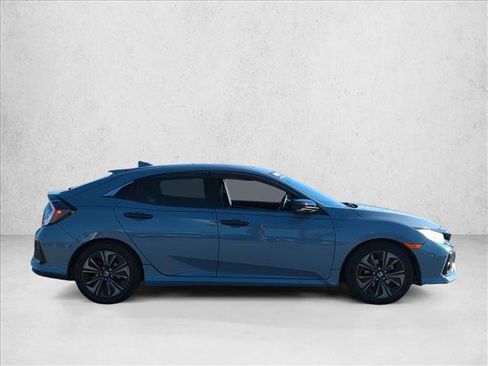 Used 2018 Honda Civic EX-L image 4