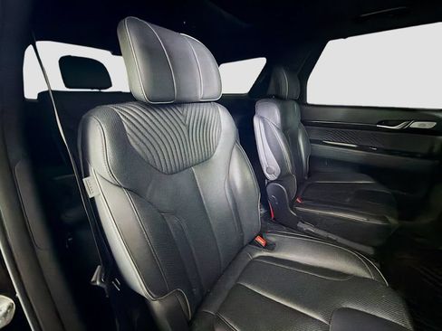 Used 2024 Hyundai Palisade Calligraphy AWD/4WD image 28