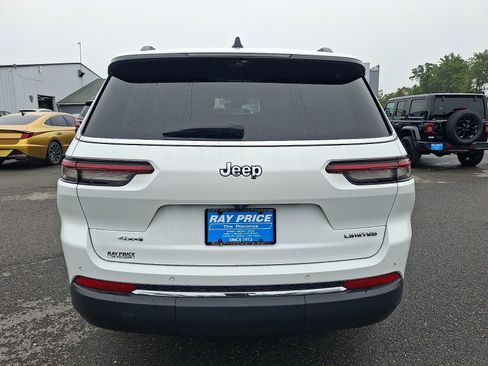 Used 2023 Jeep Grand Cherokee L Limited w/ Luxury Tech Group II AWD/4WD image 5