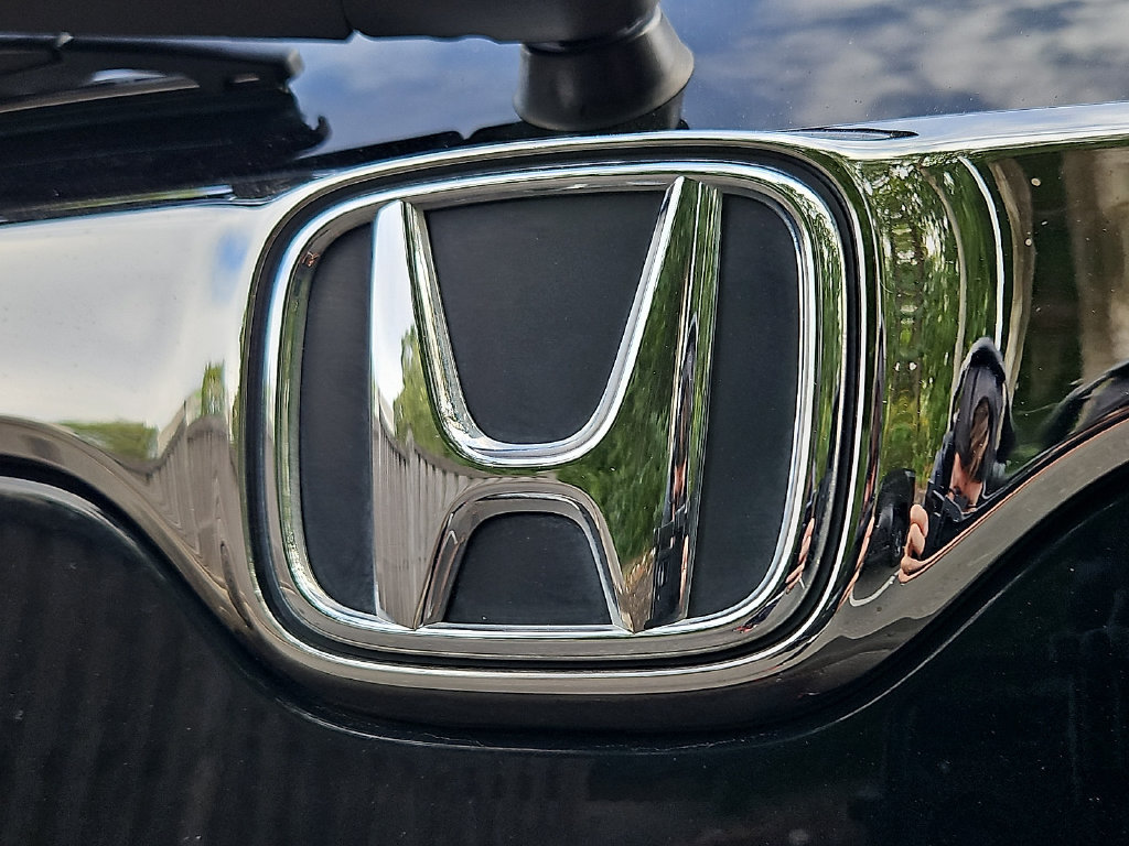 Used 2020 Honda CR-V Touring image 32