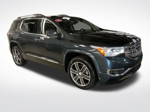 Used 2019 GMC Acadia Denali w/ Technology Package AWD/4WD image 8