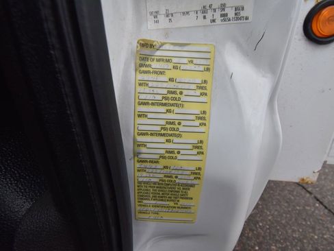 Used 2011 Ford F450 XL w/ PWR Equipment Group image 65