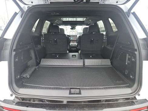 New 2026 GMC Acadia Denali Ultimate w/ LPO, Floor Liner Package AWD/4WD image 14