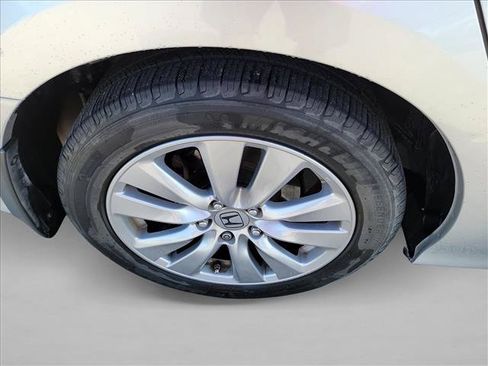 Used 2012 Honda Accord EX-L image 11