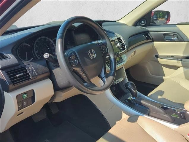 Used 2015 Honda Accord EX-L image 9