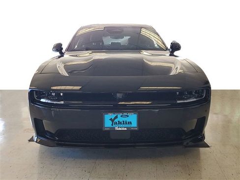 New 2025 Dodge Charger R/T w/ Quick Order Package 25M R/T image 2