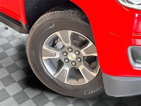 Used 2020 Chevrolet Colorado Z71 image 28