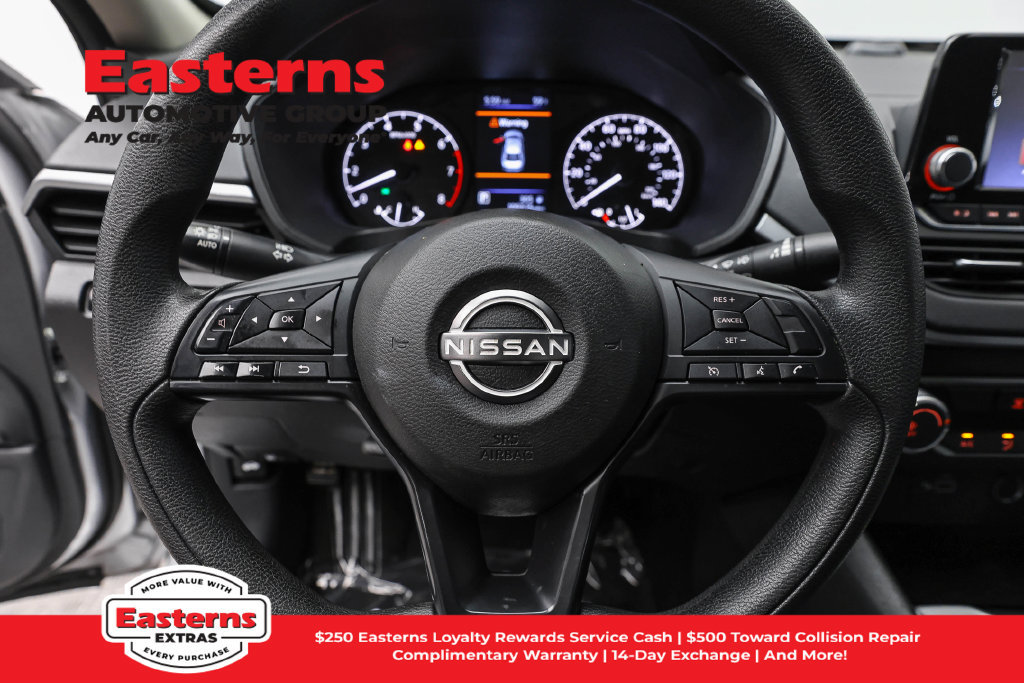 Used 2024 Nissan Altima 2.5 S FWD image 11