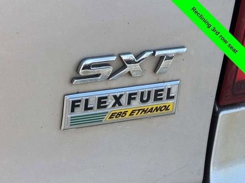 Used 2016 Dodge Grand Caravan SXT w/ Rear Park Assist Package FWD image 38
