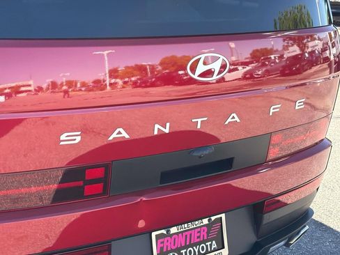 Used 2025 Hyundai Santa Fe SEL FWD image 6