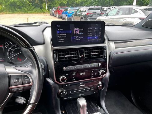 Used 2023 Lexus GX 460 Luxury w/ Sport Design Package AWD/4WD image 18
